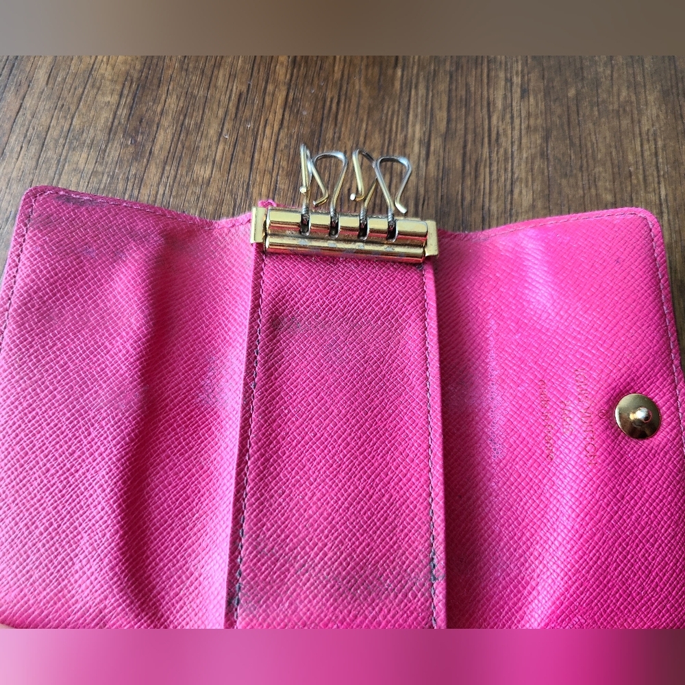 LOUIS VUITTON women's wallet/key holder - Picture 7 of 10